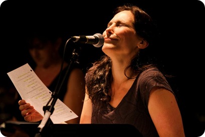 Tracy Hyland in An Unexpected Twist: This is how I feel when I listen to Sandbox Radio on line, only I don’t feel this beautiful. Tracy Hyland in An Unexpected Twist: This is how I feel when I listen to Sandbox Radio on line, only I don’t feel this beautiful.